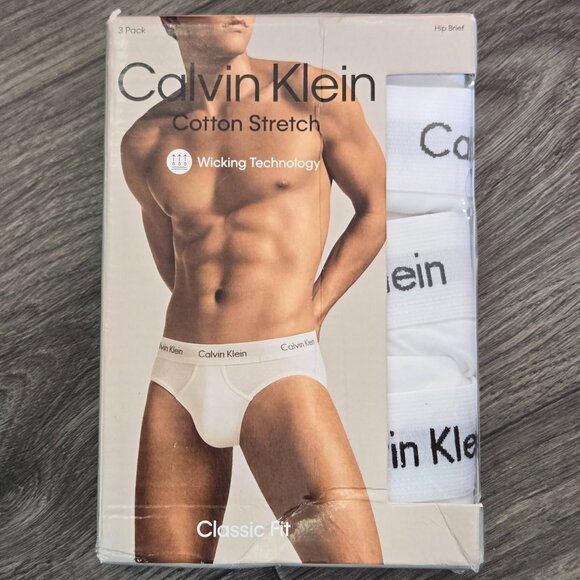 New Calvin Klein 3-Pack Men’s White Briefs – Size Large - Picture 1 of 3